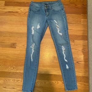 Stretchy skinny jeans